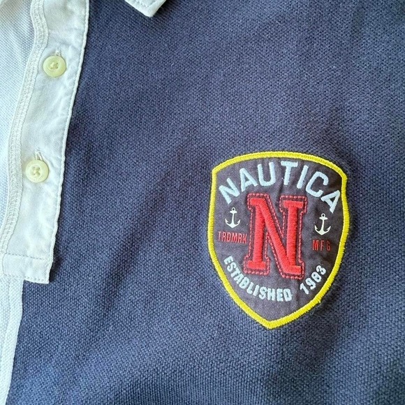 Nautica polo shirt in white and navy - Picture 7 of 8